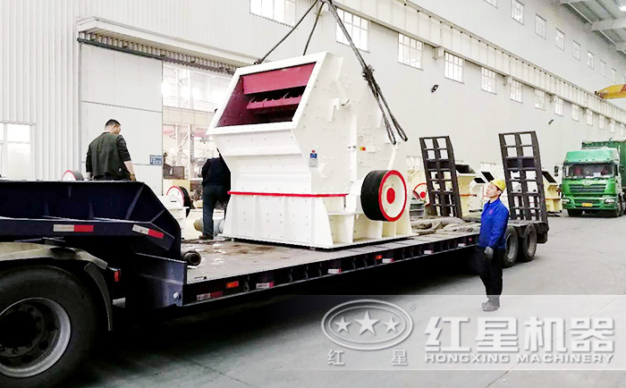 反擊破裝車、發貨現場
